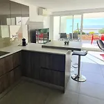 Magnifique Vue - Grande Terrasse Et Piscine Apartment